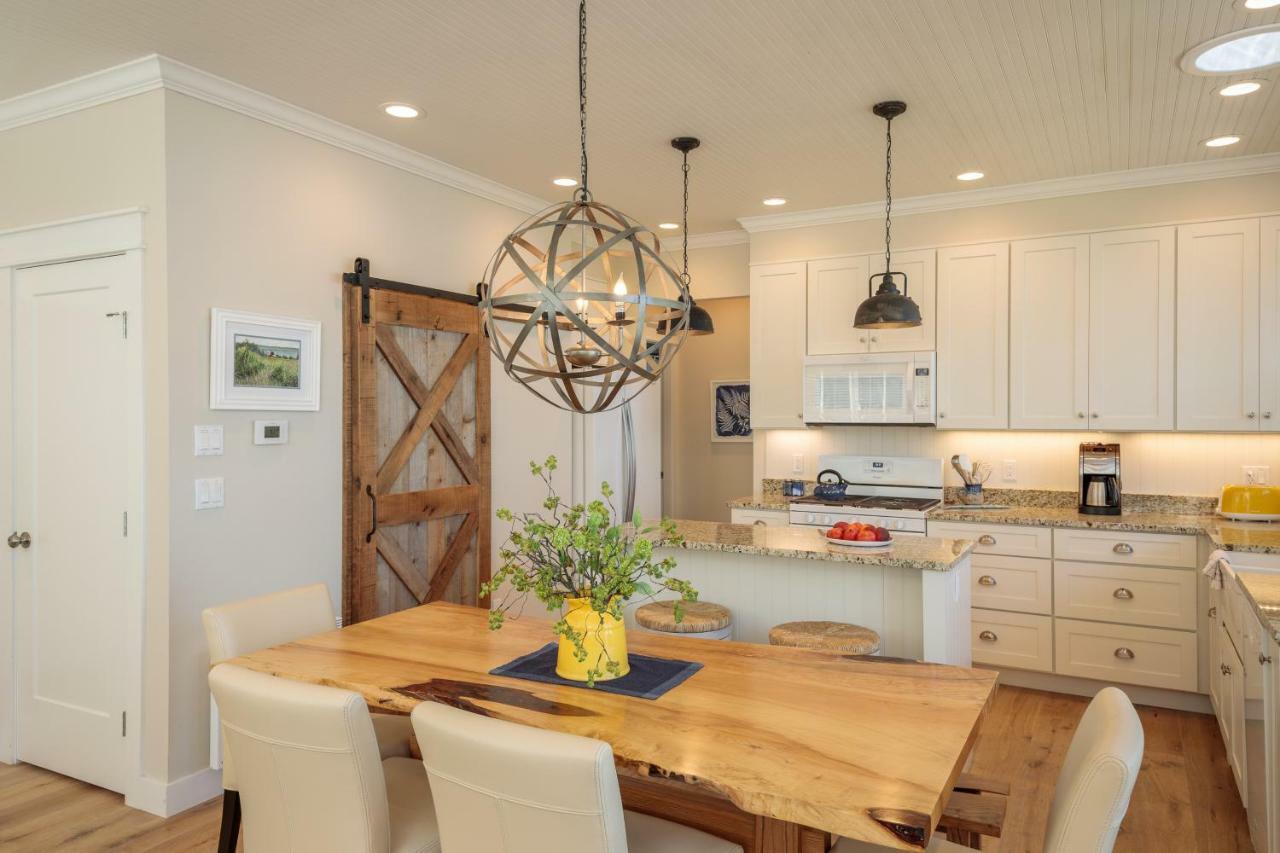 Orcas Beach Cottage Eastsound ภายนอก รูปภาพ